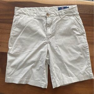 Vineyard Vines Shorts Size 32